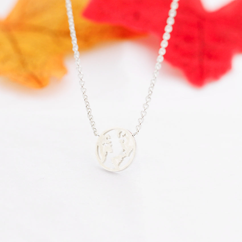 Minimalist Disc Coin Pendant Necklaces For Women