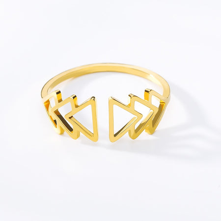 Minimalist Geometric Triple Triangle Rings For